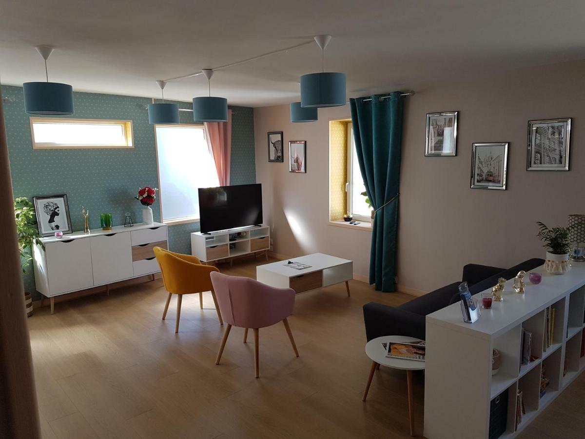 Appartement 221B Chic et coloré !!! à Châteauroux Extérieur photo